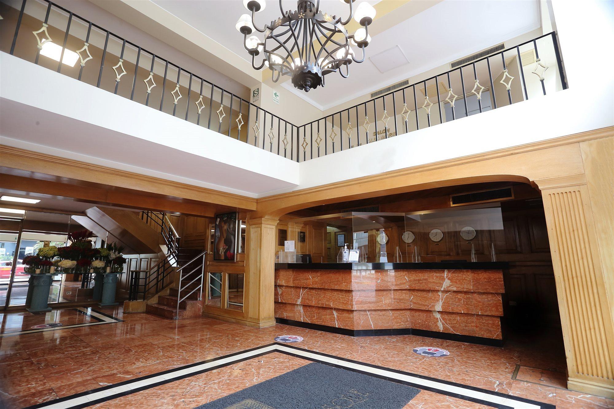 Suites Del Bosque Hotel Lima Buitenkant foto