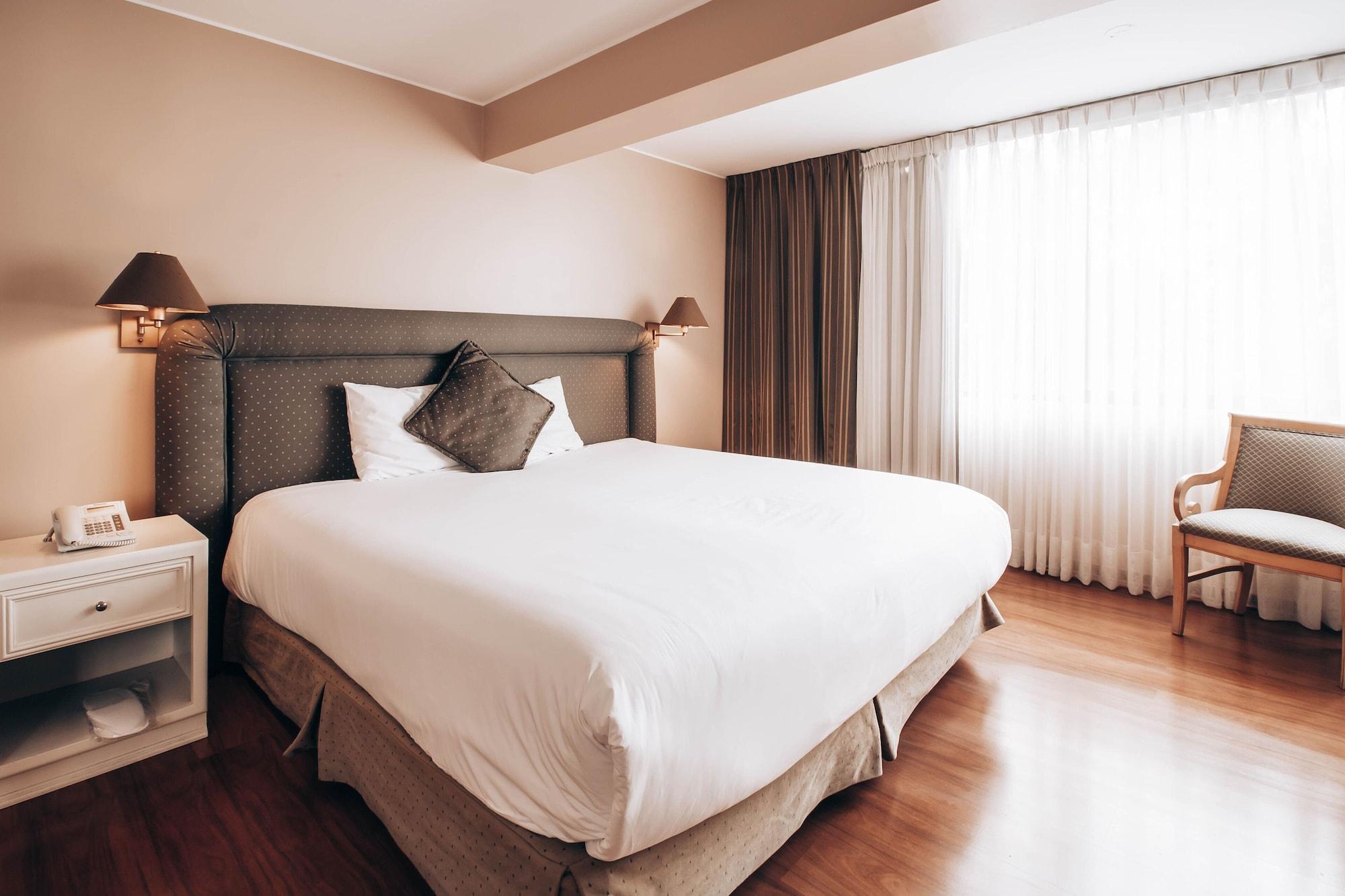 Suites Del Bosque Hotel Lima Buitenkant foto