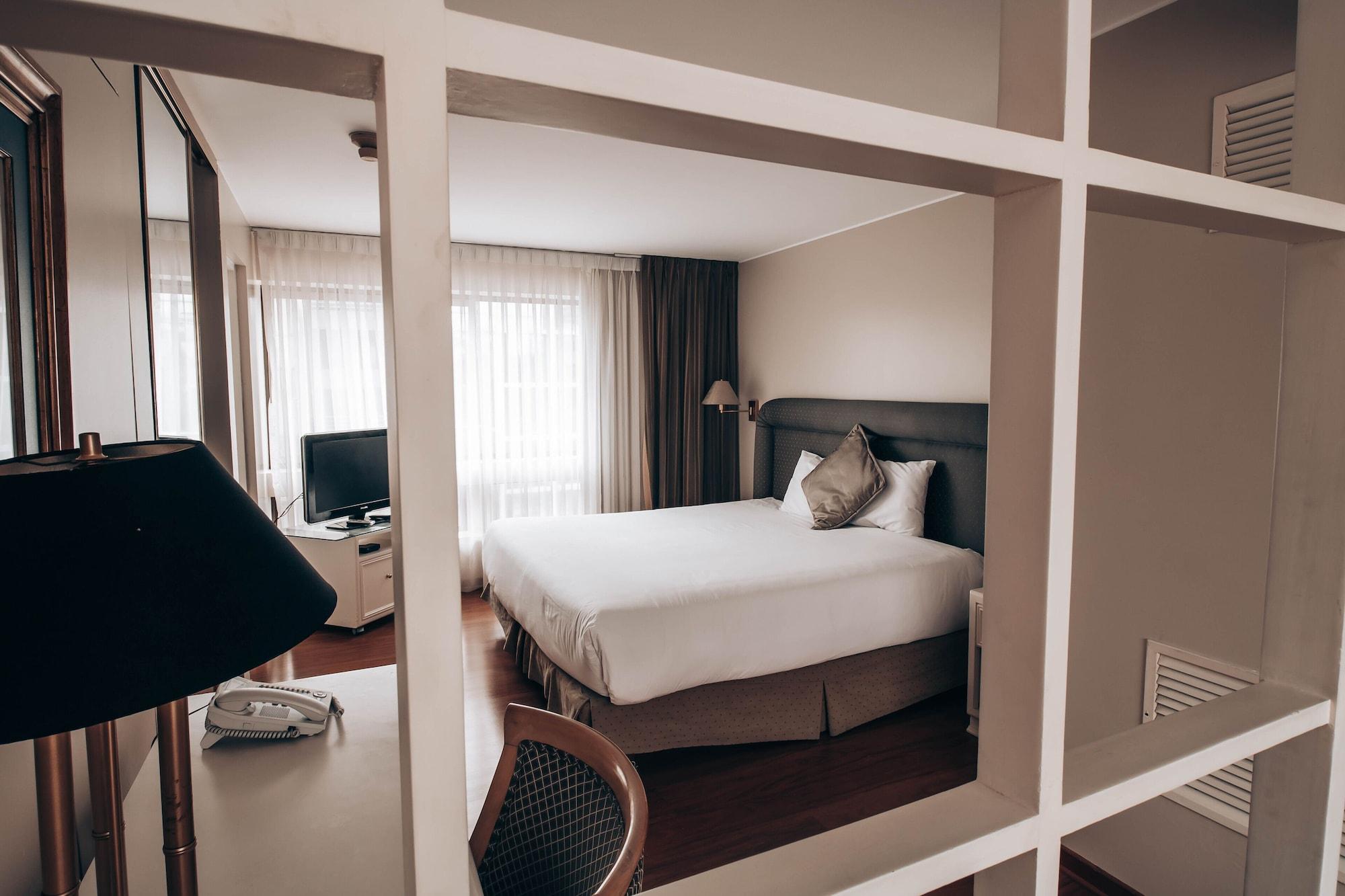 Suites Del Bosque Hotel Lima Buitenkant foto