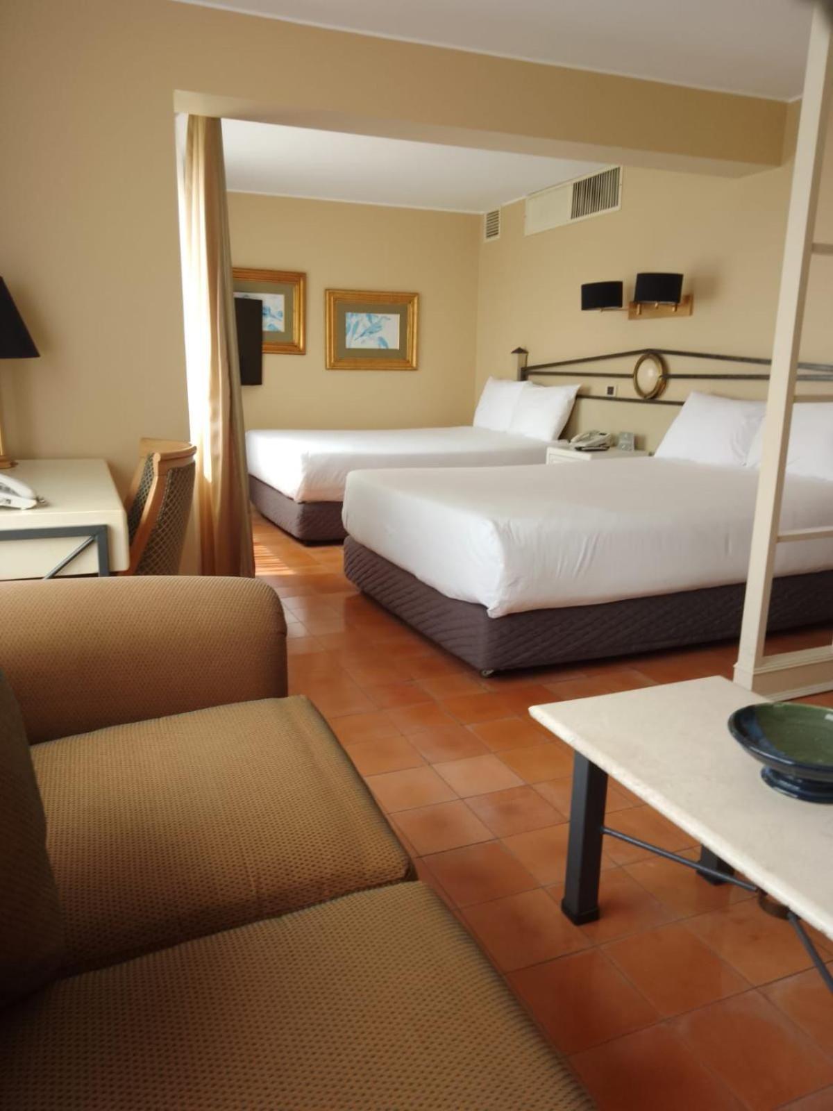 Suites Del Bosque Hotel Lima Buitenkant foto